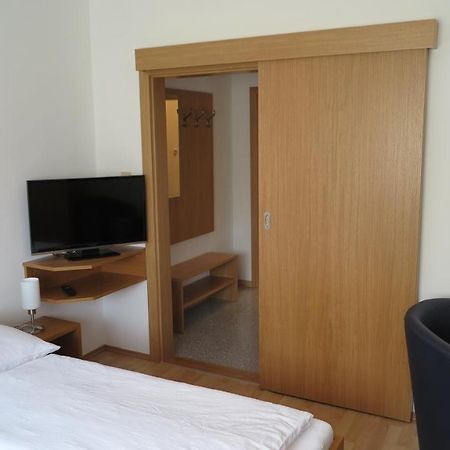 Gaestehaus Andreas Kroiss Illmitz Chambre photo